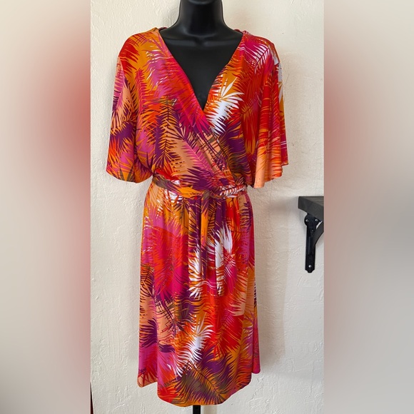 attention Dresses & Skirts - Attention‎ Pink & Orange Floral Wrap Dress